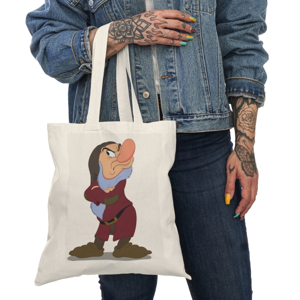 Grumpy snow white tote 💖